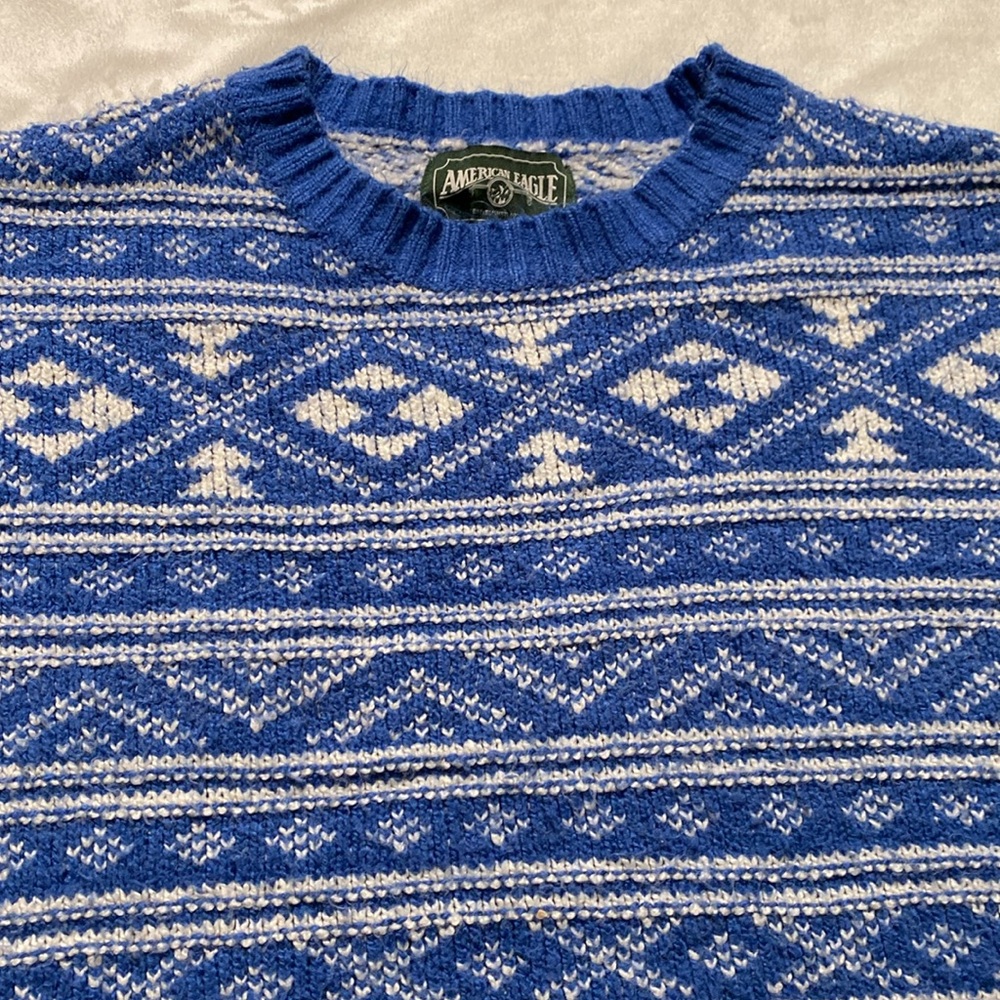 VTG AE Nordic Winter Fair Isle Blue and White Knit Sweater cozy ski chalet